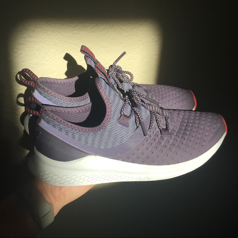 New Balance Fresh Foam Lazr running shoes